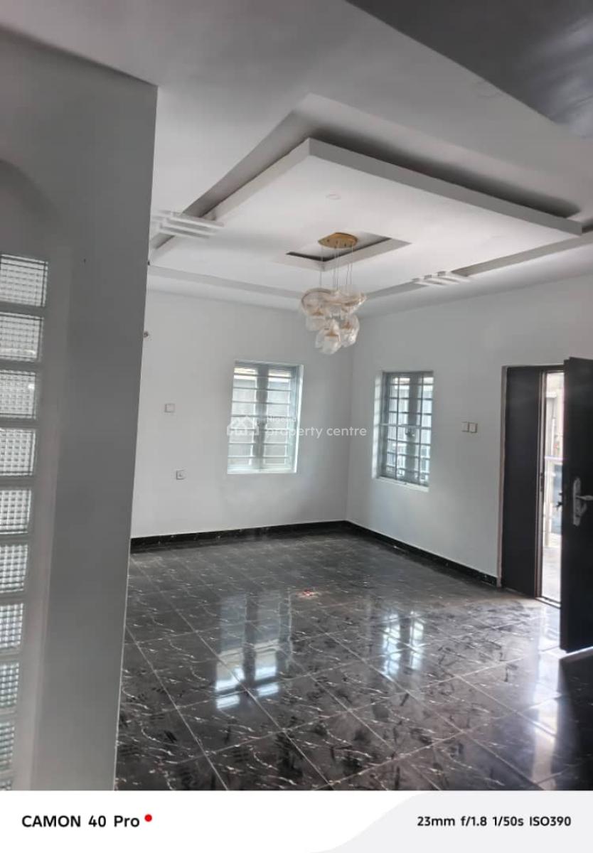 Sharp 4 Bedroom Duplex Its Not Alone in The Compound, Opposite Beechwood Estate, Shapati, Ibeju Lekki, Lagos, Detached Duplex for Rent
