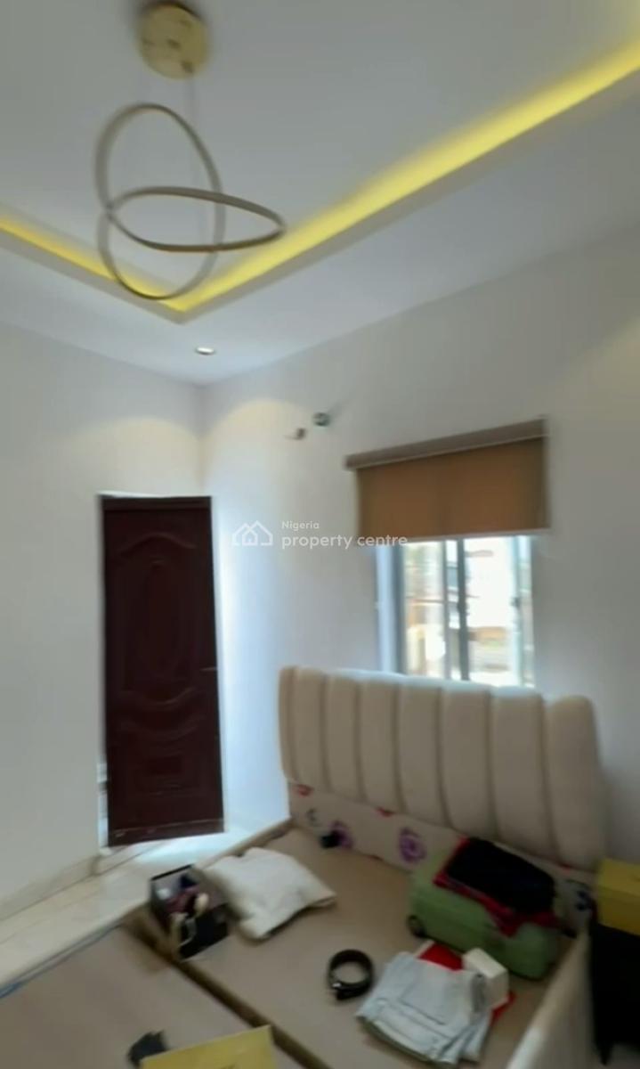 Luxury 2 Bedroom Apartment for 19 Years Lease, Off Pedro Road, Shomolu, Lagos, Flat / Apartment for Sale