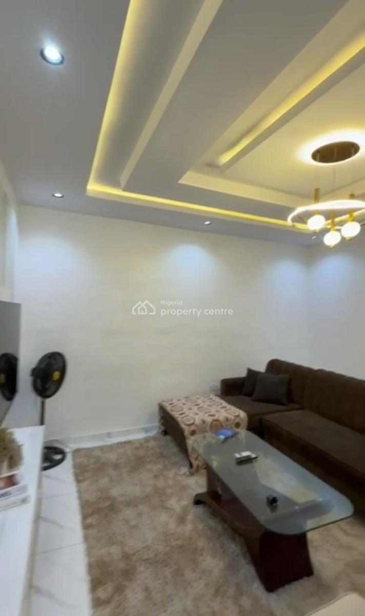 Luxury 2 Bedroom Apartment for 19 Years Lease, Off Pedro Road, Shomolu, Lagos, Flat / Apartment for Sale