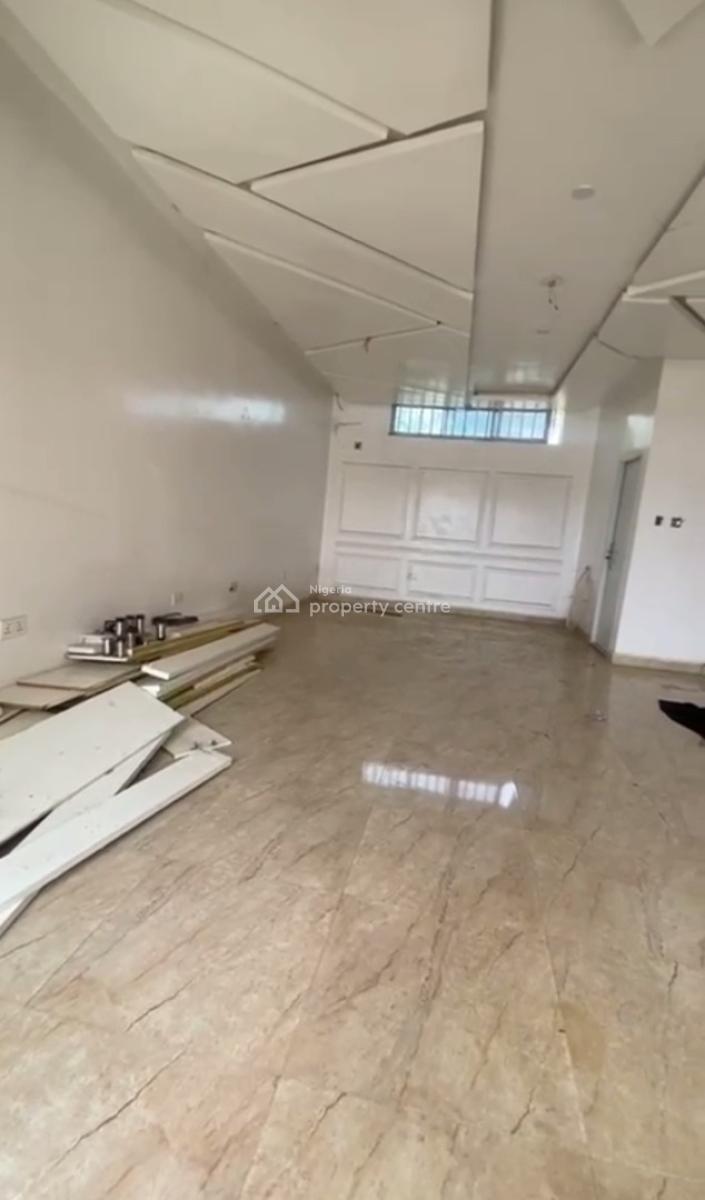 Spacious Standard Decent Shop Space, Gwarinpa, Abuja, Plaza / Complex / Mall for Rent