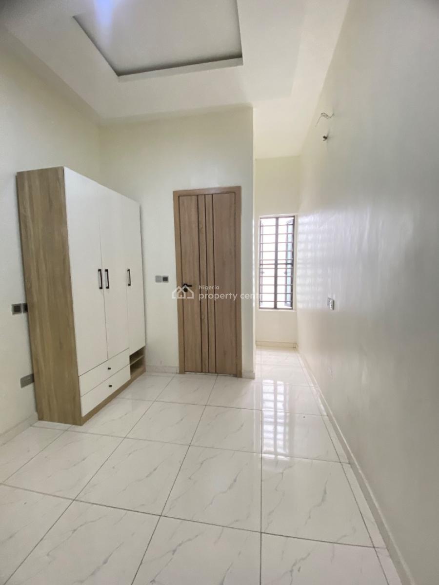 4bedroom Semi Detached Duplex in a Serene Neighborhood, Ikota, Lekki, Lagos, Semi-detached Duplex for Sale