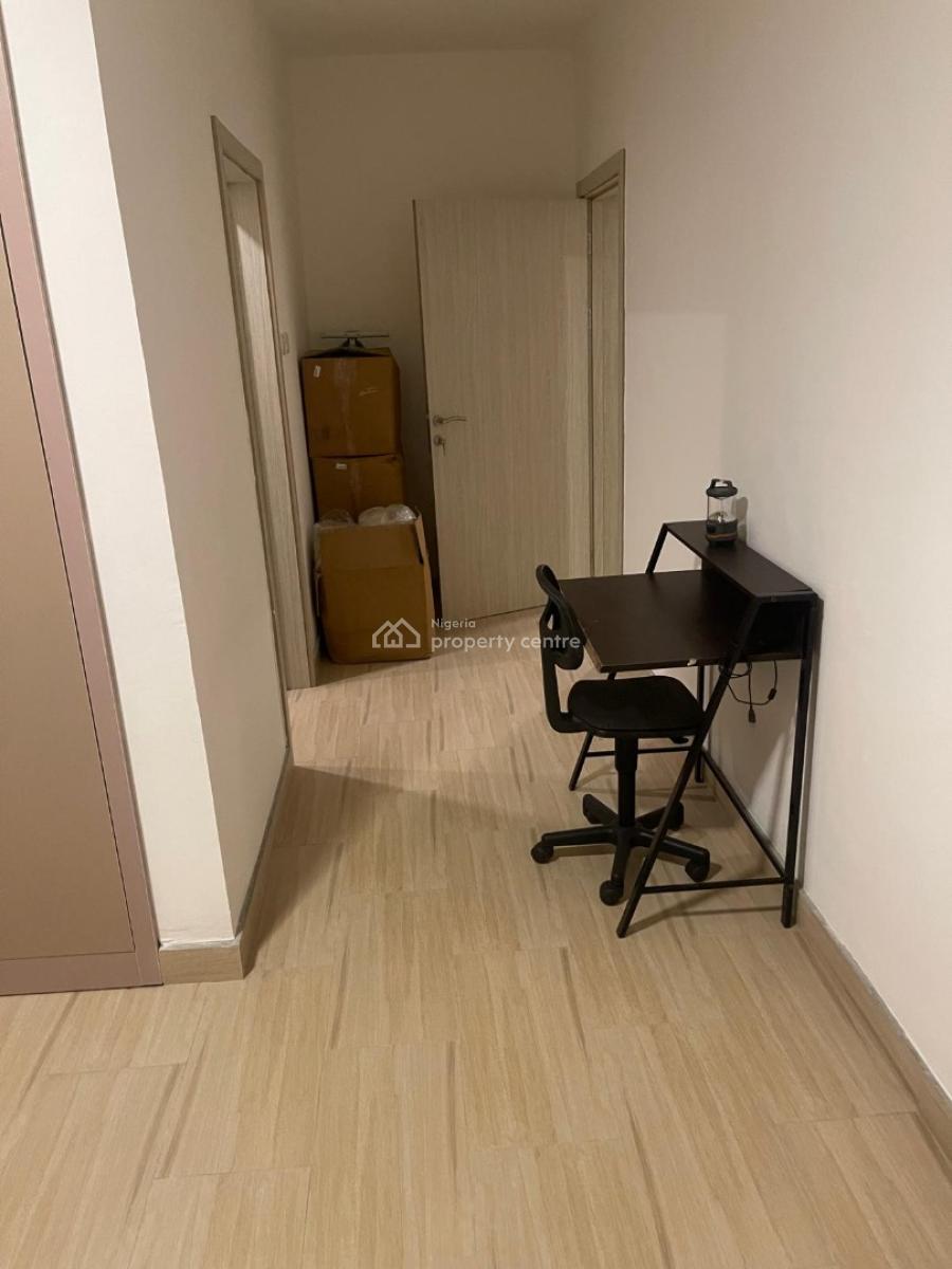 Luxury 4 Bedroom Flat with a Bq, Meadow Hall Road, Lekki Phase 1, Lekki, Lagos, Flat / Apartment for Rent