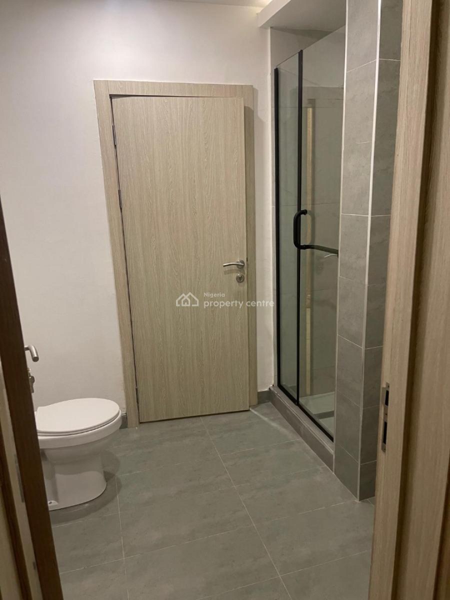 Luxury 4 Bedroom Flat with a Bq, Meadow Hall Road, Lekki Phase 1, Lekki, Lagos, Flat / Apartment for Rent