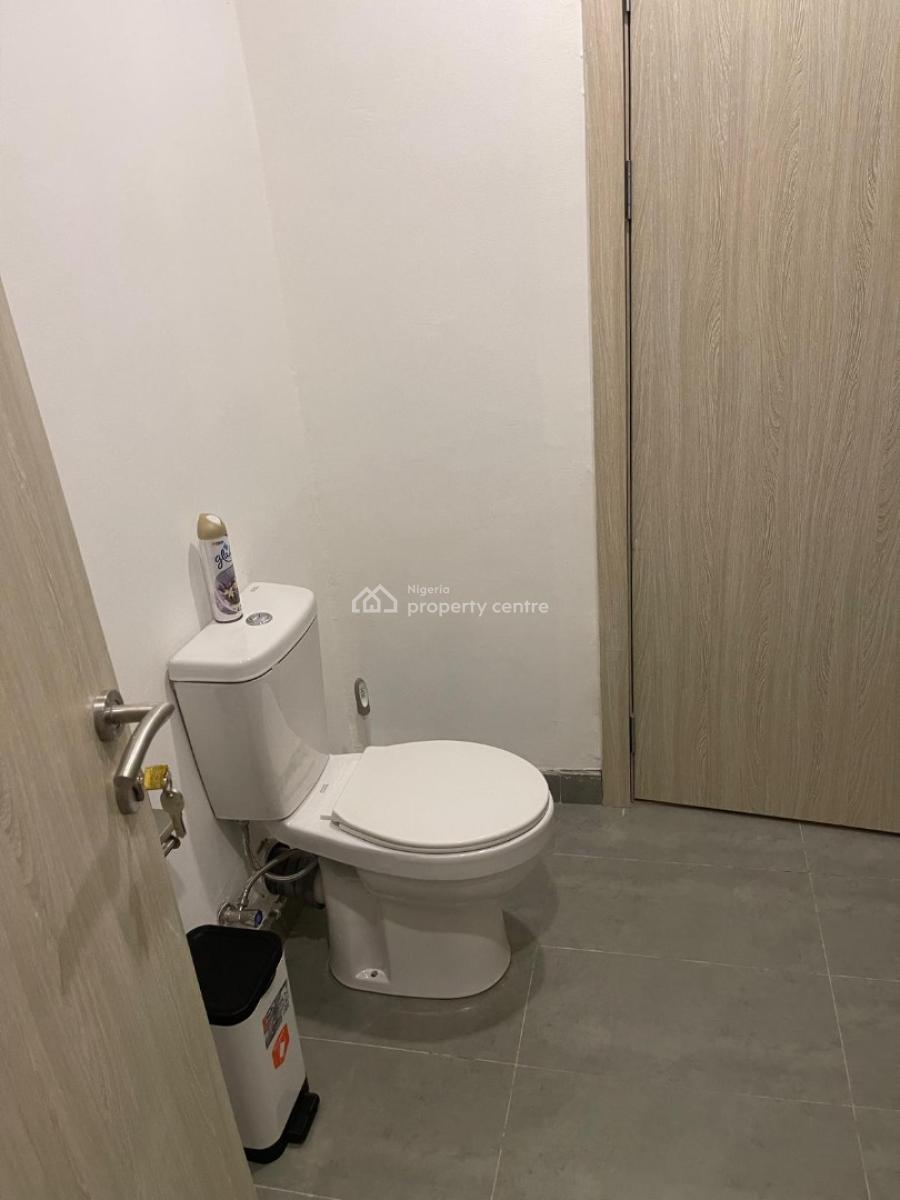 Luxury 4 Bedroom Flat with a Bq, Meadow Hall Road, Lekki Phase 1, Lekki, Lagos, Flat / Apartment for Rent