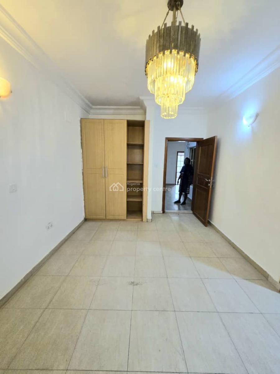 5 Bedroom Semi Detached Duplex  with 2 Rooms Staff Quarters, Parkview Estate, Parkview, Ikoyi, Lagos, Detached Duplex for Rent