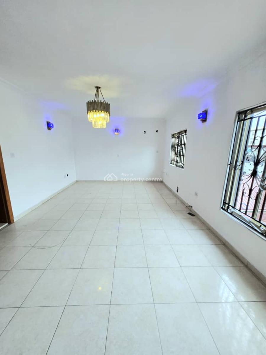 5 Bedroom Semi Detached Duplex  with 2 Rooms Staff Quarters, Parkview Estate, Parkview, Ikoyi, Lagos, Detached Duplex for Rent