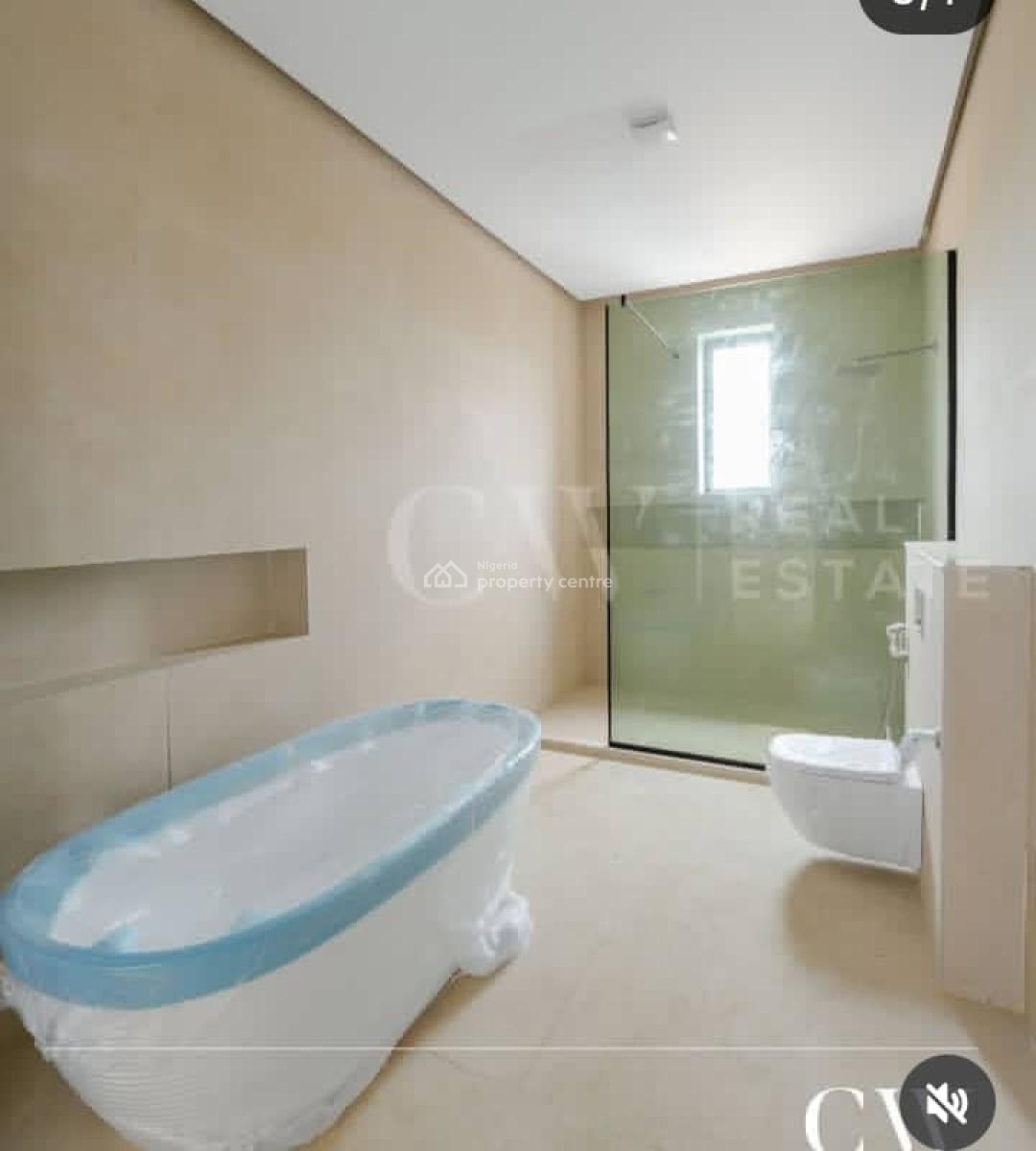 Spacious 5 Bedroom Duplex with 2 Bq, Lagoon District, Freedom Way, Lekki Phase 1, Lekki, Lagos, Detached Duplex for Sale