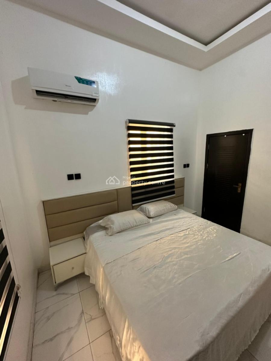 2 Bedroom Apartment with Personal Compound, Chevron, Lekki, Lagos, Flat / Apartment Short Let