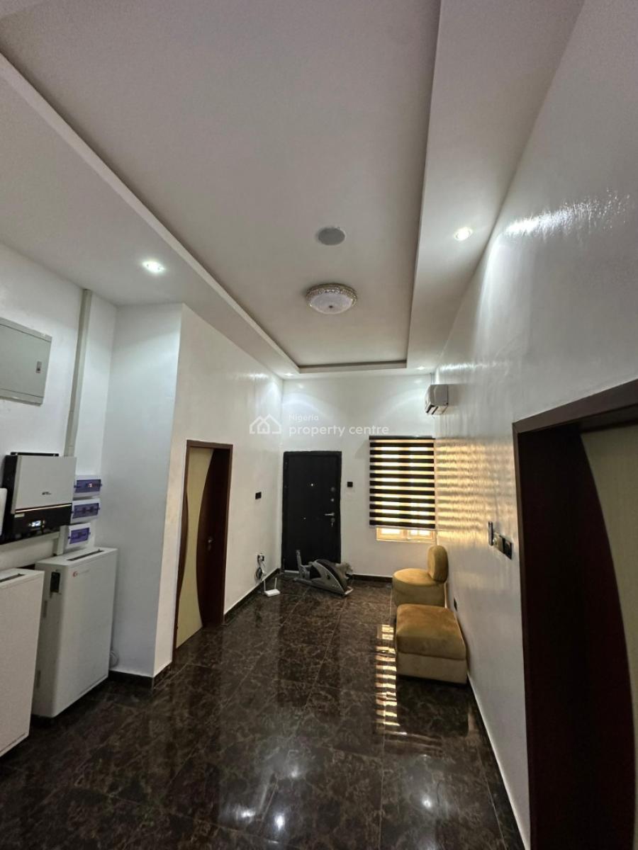2 Bedroom Apartment with Personal Compound, Chevron, Lekki, Lagos, Flat / Apartment Short Let