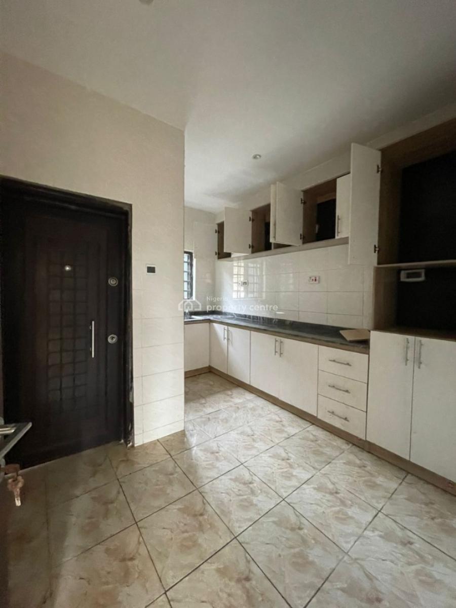 Luxury 3 Bedroom Apartment with Excellent Facility, Goodnews Estate, Sangotedo, Ajah, Lagos, Flat / Apartment for Rent