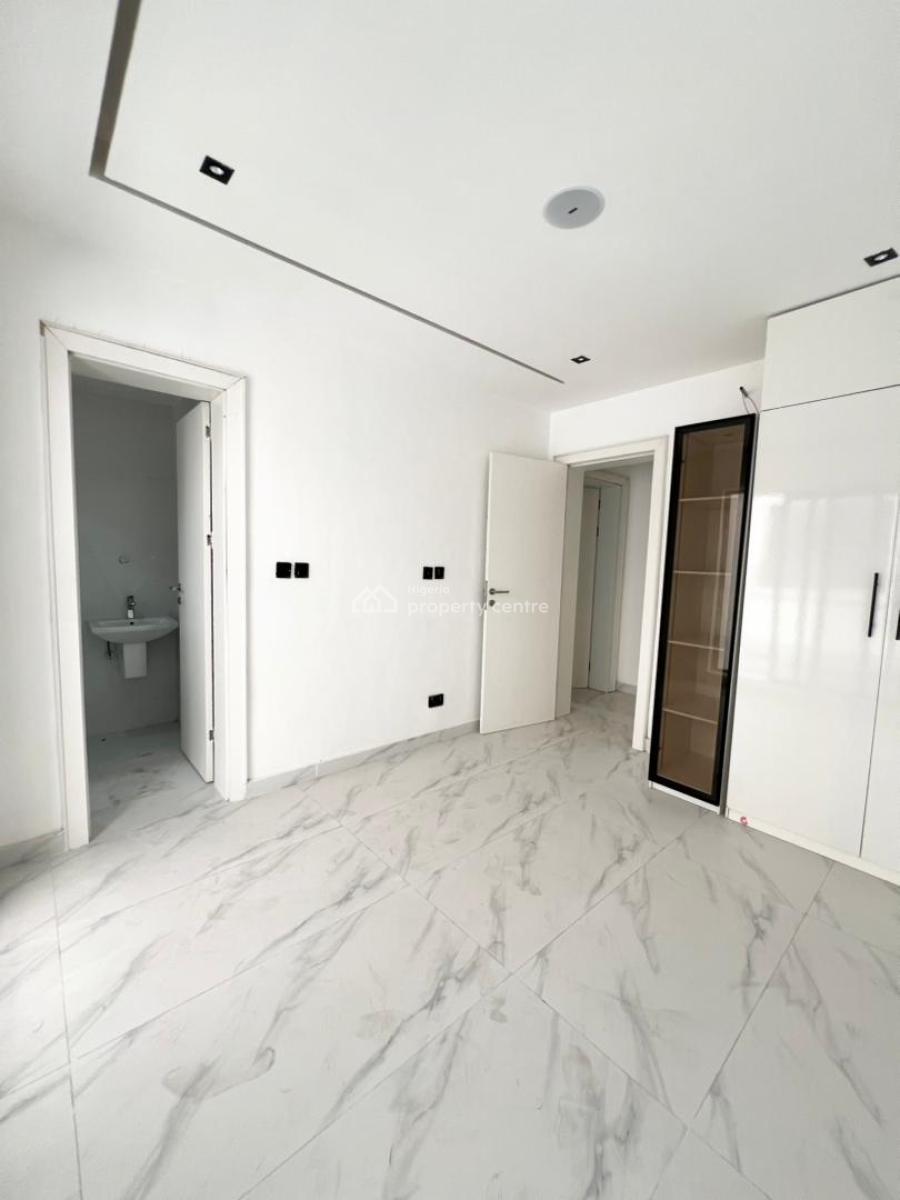 Luxury 2 -bedroom Serviced Apartment, Lekki Right, Lekki Phase 1, Lekki, Lagos, Flat / Apartment for Sale