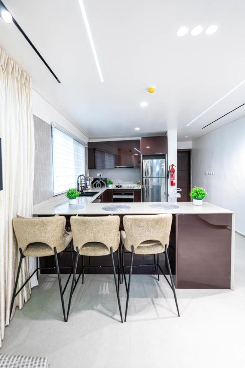 Luxury 1-bedroom Waterfront Apartment, Old Ikoyi, Ikoyi, Lagos, Flat / Apartment Short Let