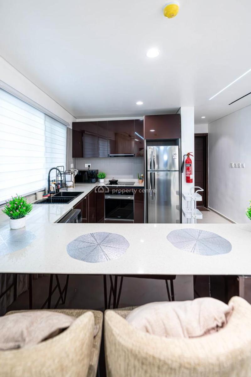 Luxury 1-bedroom Waterfront Apartment, Old Ikoyi, Ikoyi, Lagos, Flat / Apartment Short Let