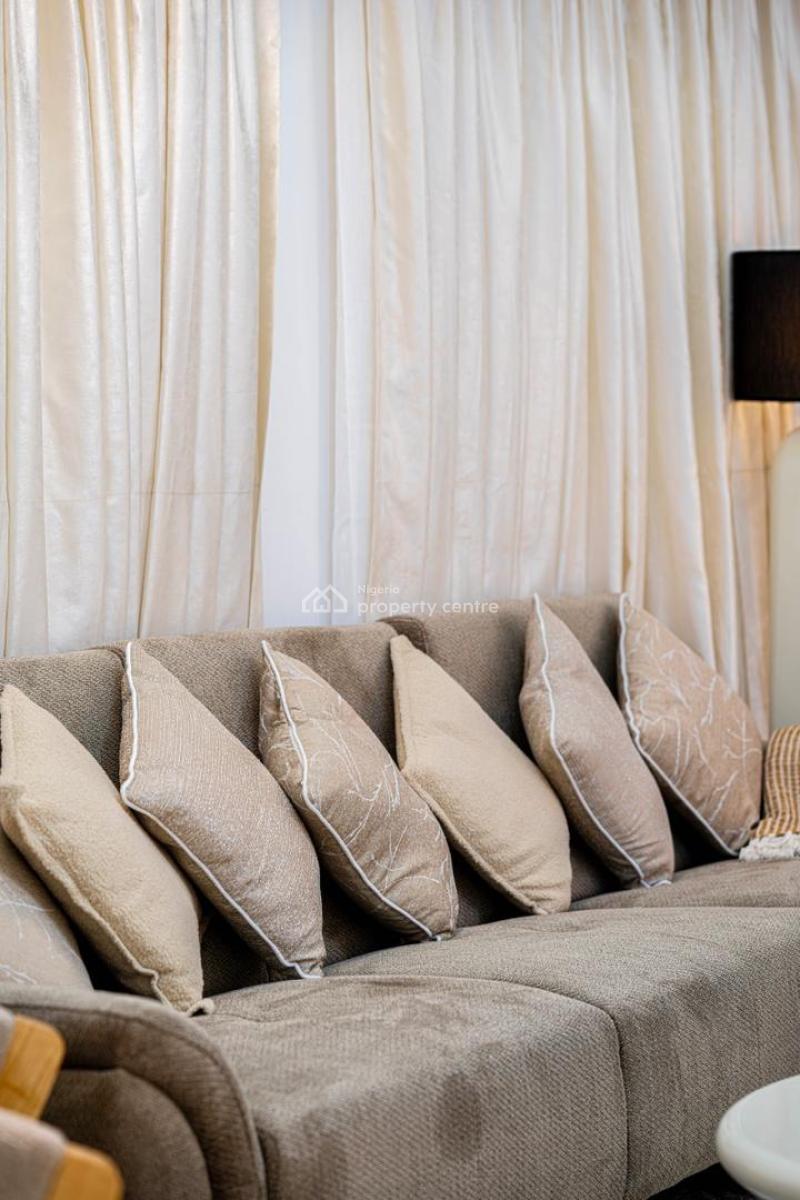 Luxury 1-bedroom Waterfront Apartment, Old Ikoyi, Ikoyi, Lagos, Flat / Apartment Short Let