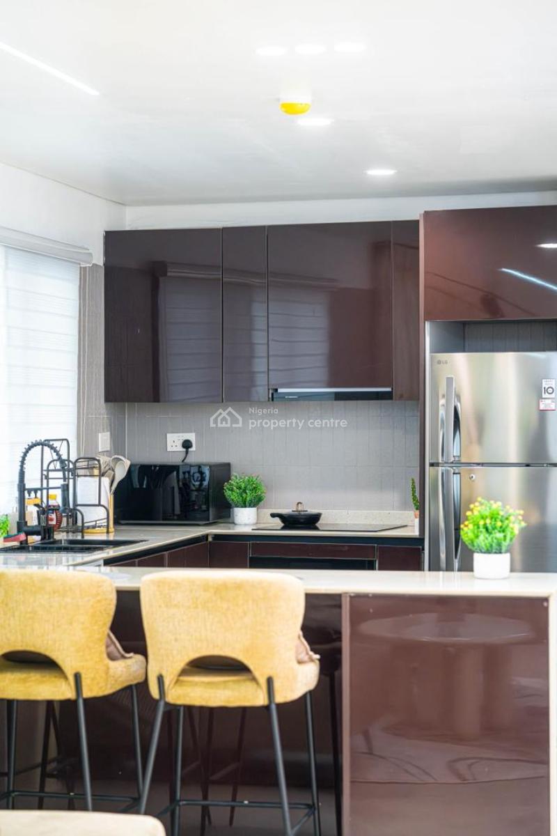 Luxury 1-bedroom Waterfront Apartment, Old Ikoyi, Ikoyi, Lagos, Flat / Apartment Short Let