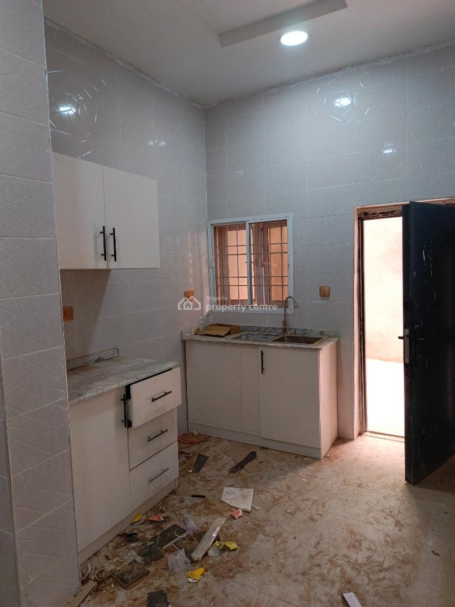 Brand New Exotic 2 Bedroom with Bq, Dawaki By News Engineering, Gwarinpa, Abuja, Flat / Apartment for Rent