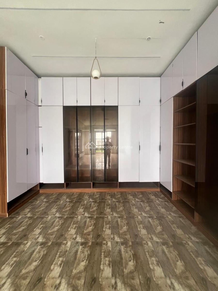 Fully Detached House with and Boys Quarters, Located in an Estate, Osapa, Lekki, Lagos, Detached Duplex for Sale