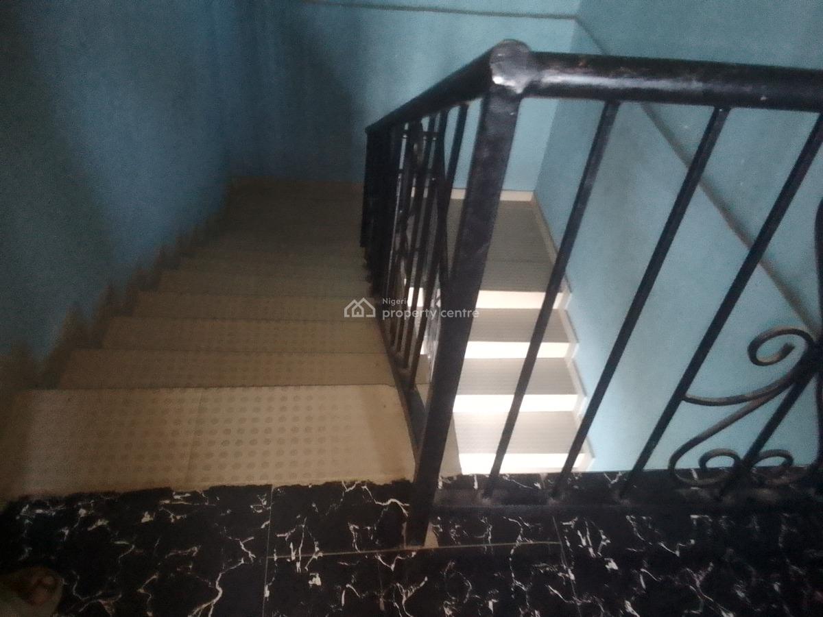 Spacious Luxury 2 Bedroom Flat with Excellent Features, Chinese Estate Road, Ogombo, Ajah, Lagos, Flat / Apartment for Rent