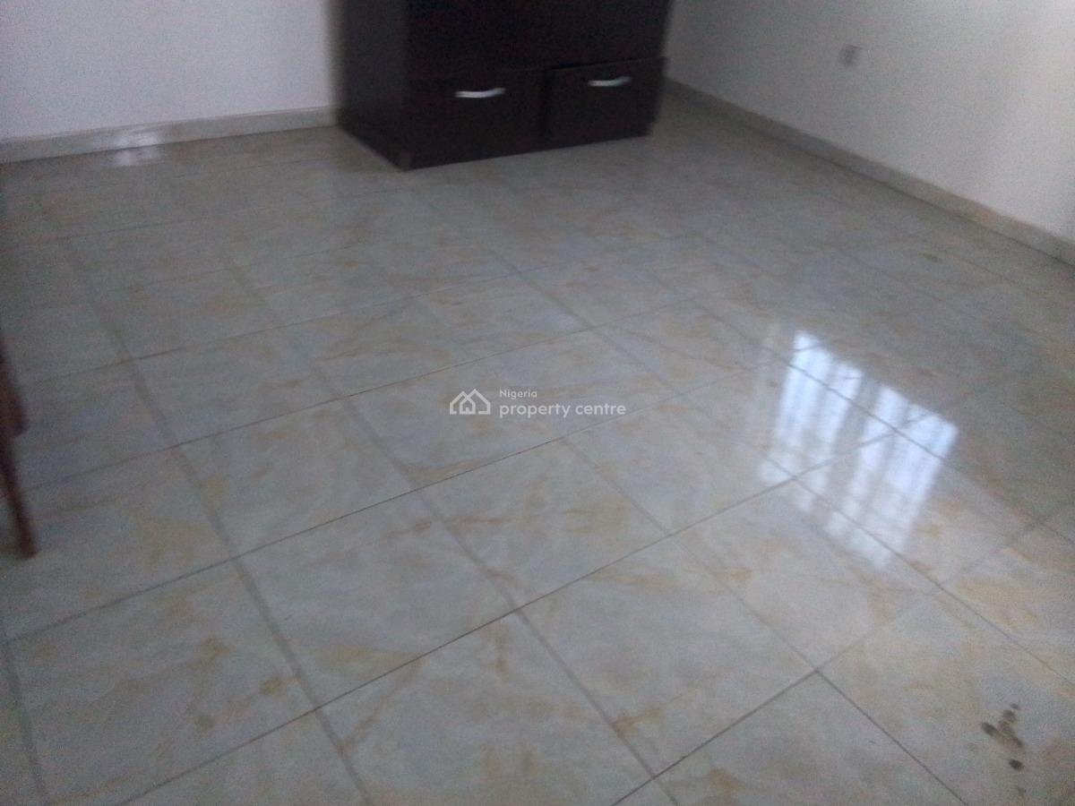 Spacious Luxury 2 Bedroom Flat with Excellent Features, Chinese Estate Road, Ogombo, Ajah, Lagos, Flat / Apartment for Rent