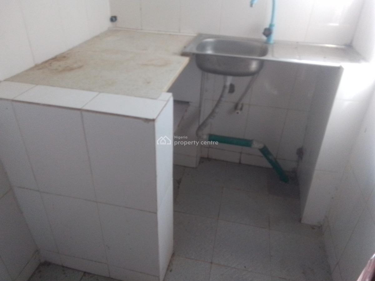 Spacious Luxury 1 Bedroom Flat with Excellent Features, Chinese Estate Rd, Ogombo, Ajah, Lagos, Mini Flat (room and Parlour) for Rent