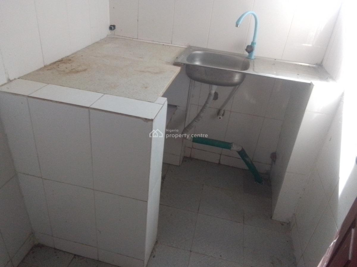 Spacious Luxury 1 Bedroom Flat with Excellent Features, Chinese Estate Rd, Ogombo, Ajah, Lagos, Mini Flat (room and Parlour) for Rent