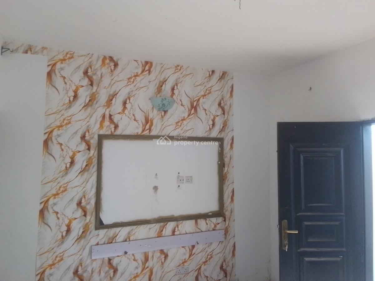 Spacious Luxury 1 Bedroom Flat with Excellent Features, Chinese Estate Rd, Ogombo, Ajah, Lagos, Mini Flat (room and Parlour) for Rent