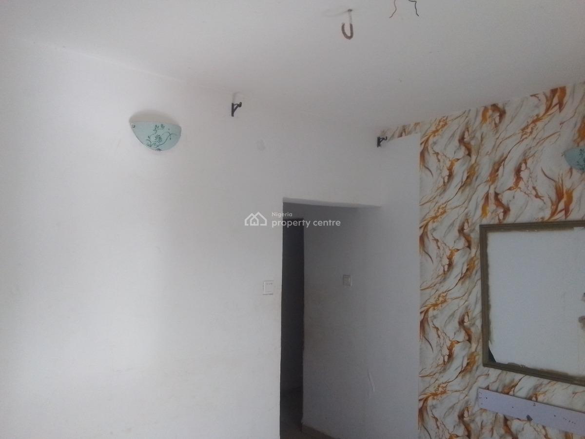 Spacious Luxury 1 Bedroom Flat with Excellent Features, Chinese Estate Rd, Ogombo, Ajah, Lagos, Mini Flat (room and Parlour) for Rent