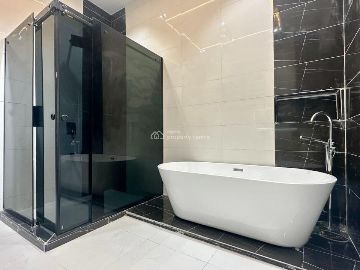 Brief:  luxury 5-bedroom Detached Home with Bq & Pool, Lekki Expressway, Lekki, Lagos, Detached Duplex for Sale