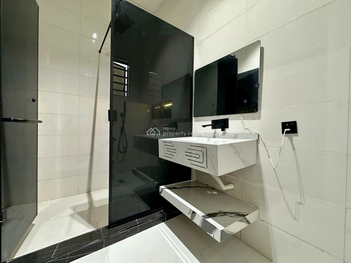 Brief:  luxury 5-bedroom Detached Home with Bq & Pool, Lekki Expressway, Lekki, Lagos, Detached Duplex for Sale