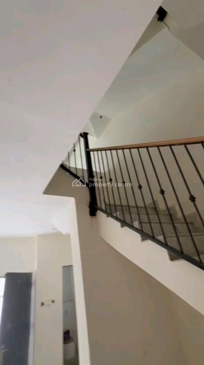 Prime 4-bedroom Terrace  Jahi -- Your Dream Home Awaits!, Jahi, Abuja, Terraced Duplex for Sale