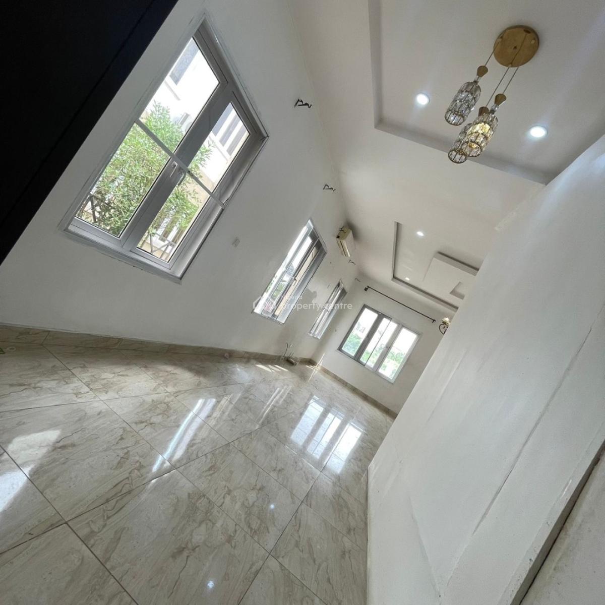 Spacious Luxurious Miniflat with Massive Kitchen, Lekki Phase 1, Lekki, Lagos, Mini Flat (room and Parlour) for Rent