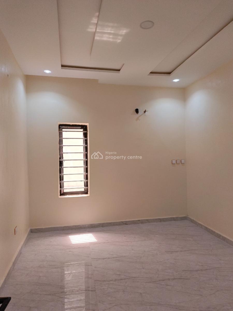 Clean Spacious Magnificent 3 Bedroom Bungalow with 2 Self Contain Bq, Inside an Estate, Karsana, Abuja, Detached Bungalow for Rent