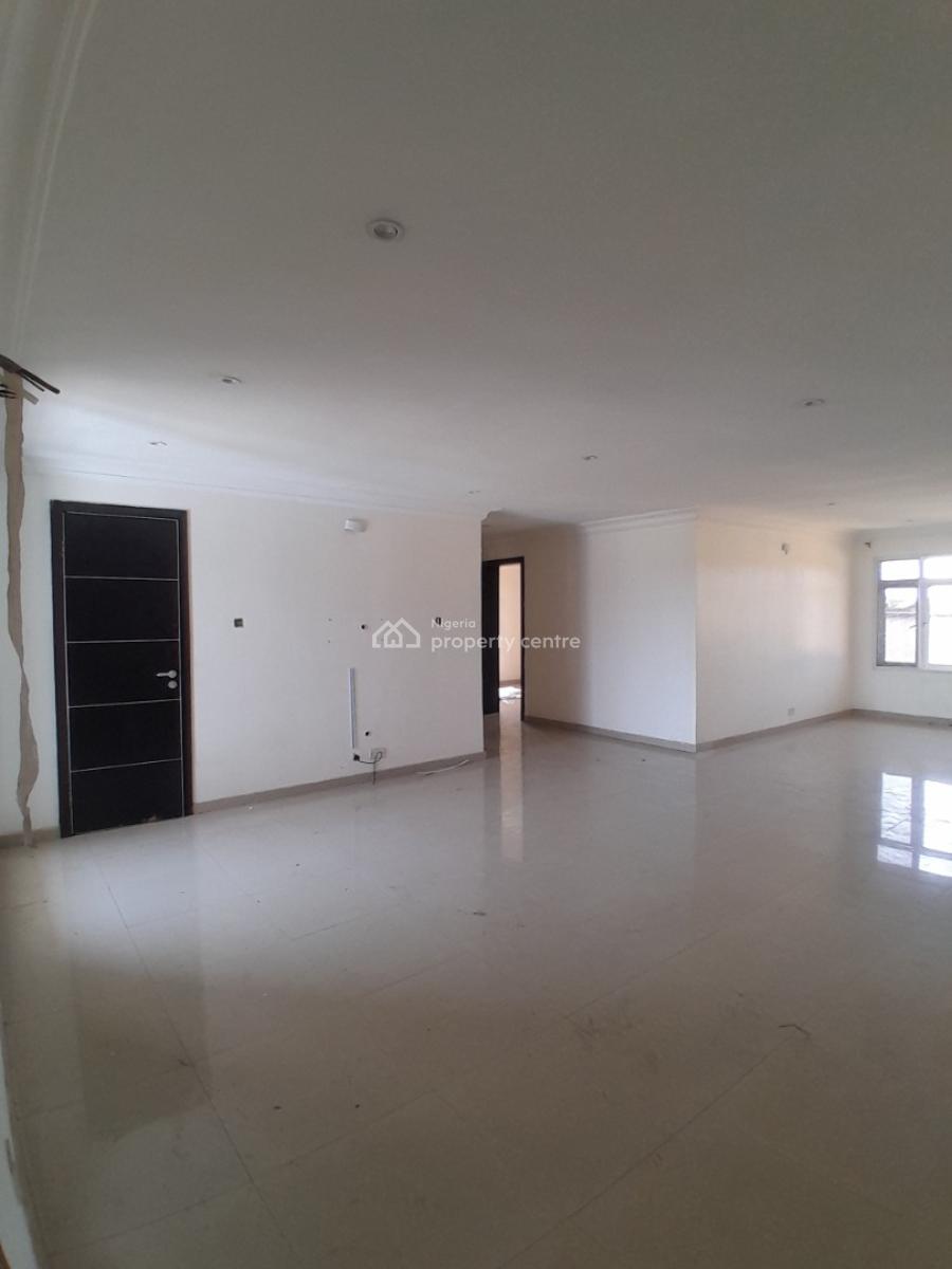 Two Bedrooms with Bq, Ayo Odobiyii Lekki Right, Lekki Phase 1, Lekki, Lagos, Flat / Apartment for Rent