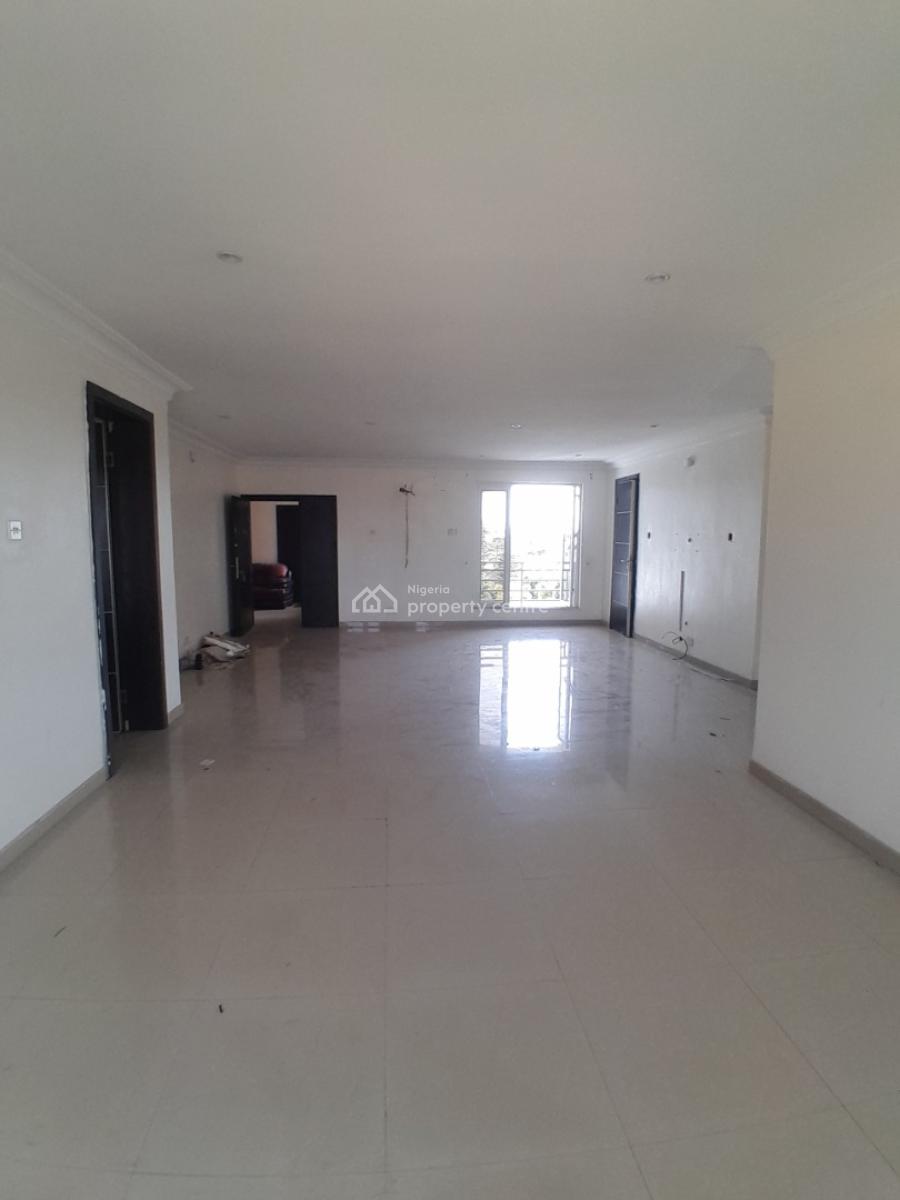 Two Bedrooms with Bq, Ayo Odobiyii Lekki Right, Lekki Phase 1, Lekki, Lagos, Flat / Apartment for Rent