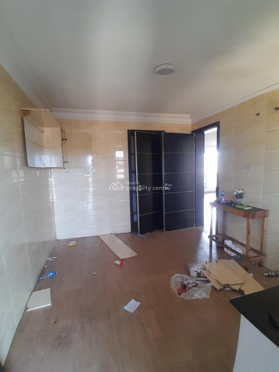 Two Bedrooms with Bq, Ayo Odobiyii Lekki Right, Lekki Phase 1, Lekki, Lagos, Flat / Apartment for Rent