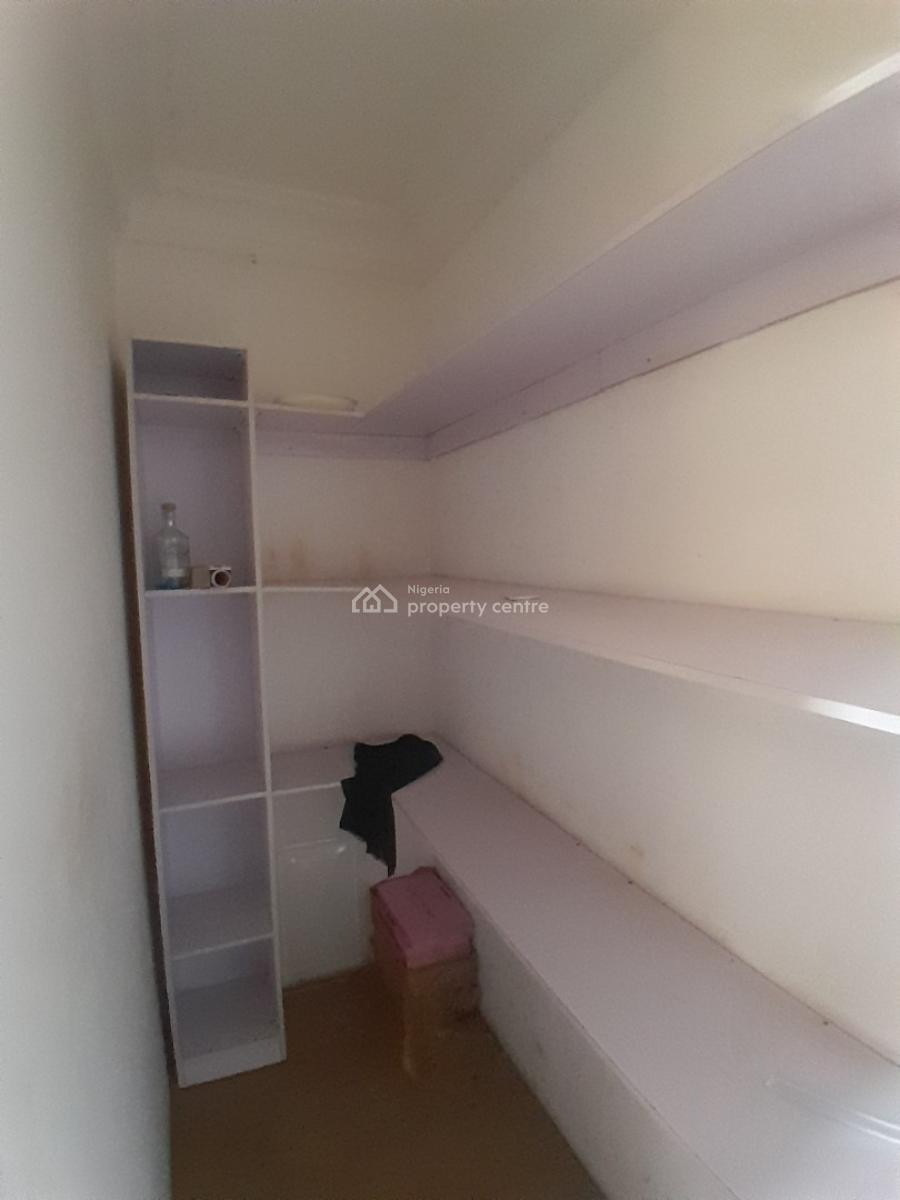 Two Bedrooms with Bq, Ayo Odobiyii Lekki Right, Lekki Phase 1, Lekki, Lagos, Flat / Apartment for Rent