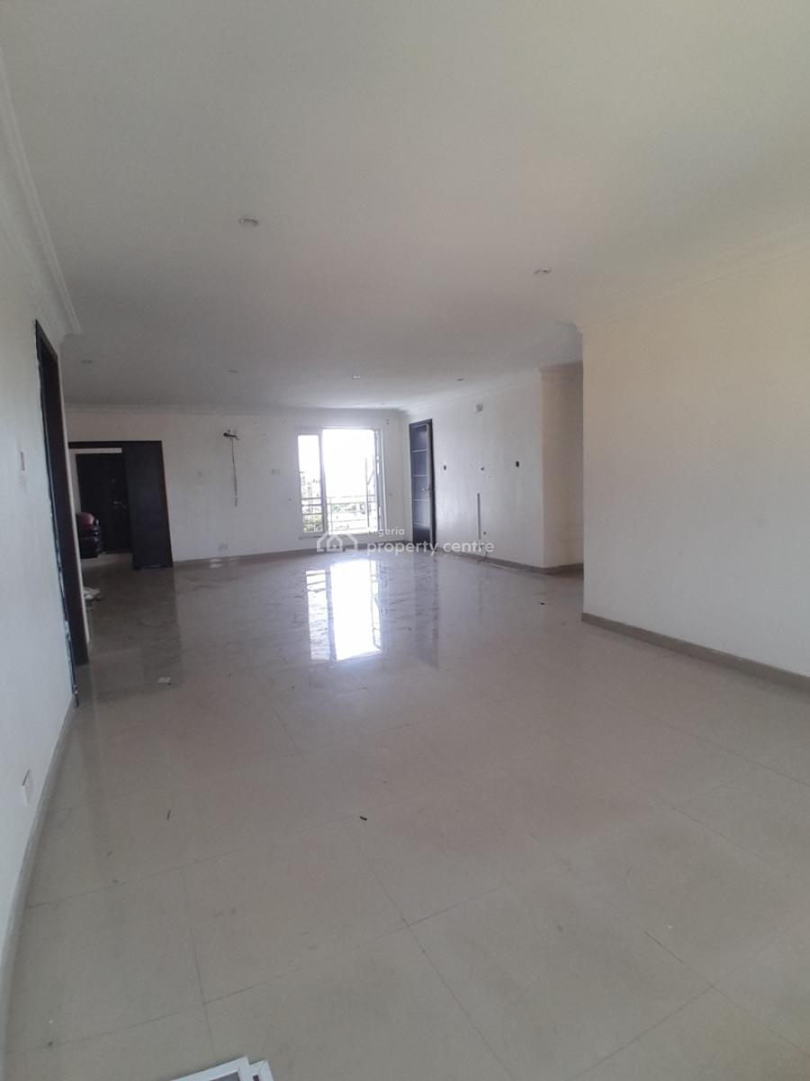 Two Bedrooms with Bq, Ayo Odobiyii Lekki Right, Lekki Phase 1, Lekki, Lagos, Flat / Apartment for Rent