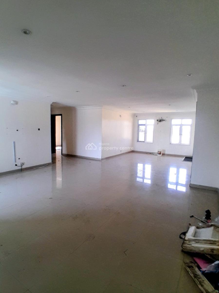 Two Bedrooms with Bq, Ayo Odobiyii Lekki Right, Lekki Phase 1, Lekki, Lagos, Flat / Apartment for Rent