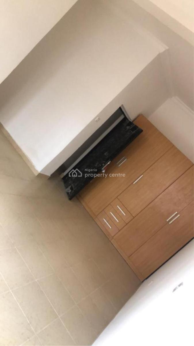 Exclusive 4 Units of 3 Bedrooms, Osoba Close, Sangotedo, Ajah, Lagos, Flat / Apartment for Sale