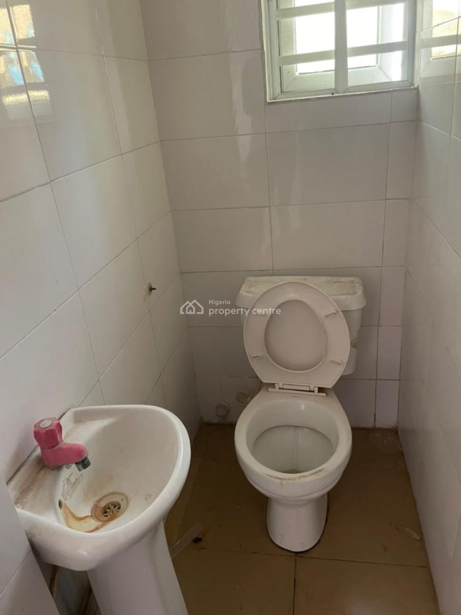 Clean 2 Bedroom Apartment, Sangotedo, Ajah, Lagos, Flat / Apartment for Rent