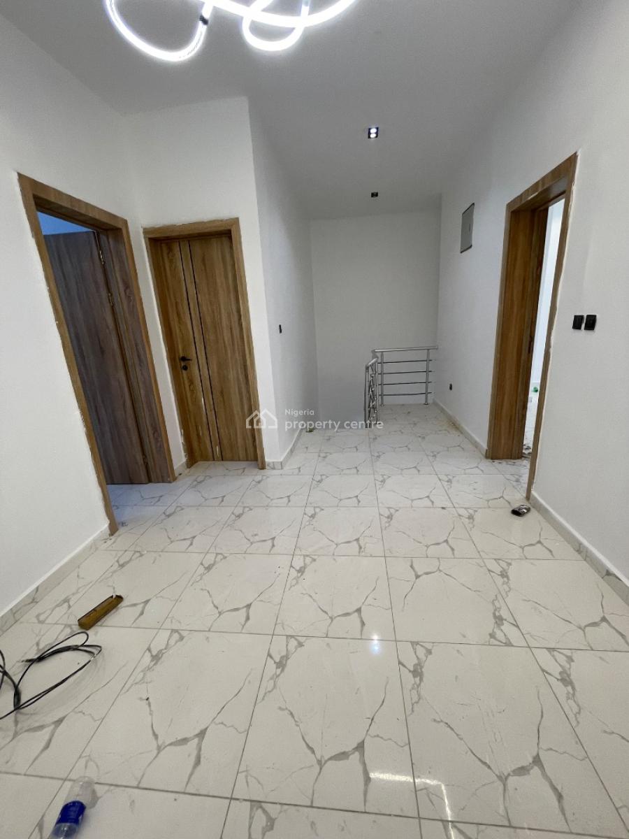 Modern Luxury Serviced 4bedroom Terrace, Abraham Adesanya Axis, Ajah, Lagos, Terraced Duplex for Sale