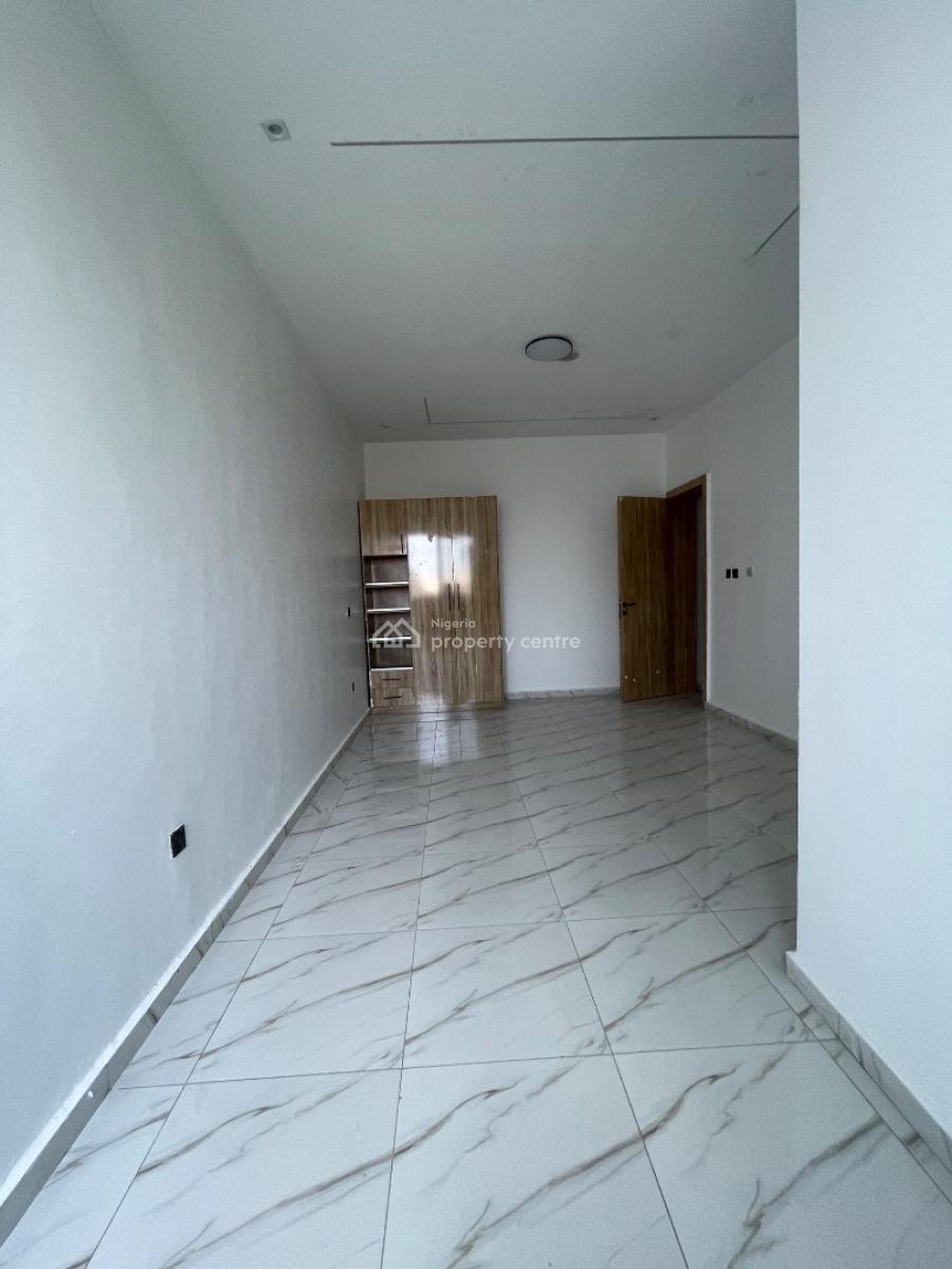 2 Bedroom Flat, Igbo Efon, Lekki, Lagos, Flat / Apartment for Sale