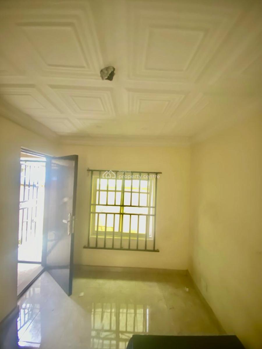 a Mini Flat Bq, Chevy View Estate Chevron, Lekki Phase 2, Lekki, Lagos, Mini Flat (room and Parlour) for Rent