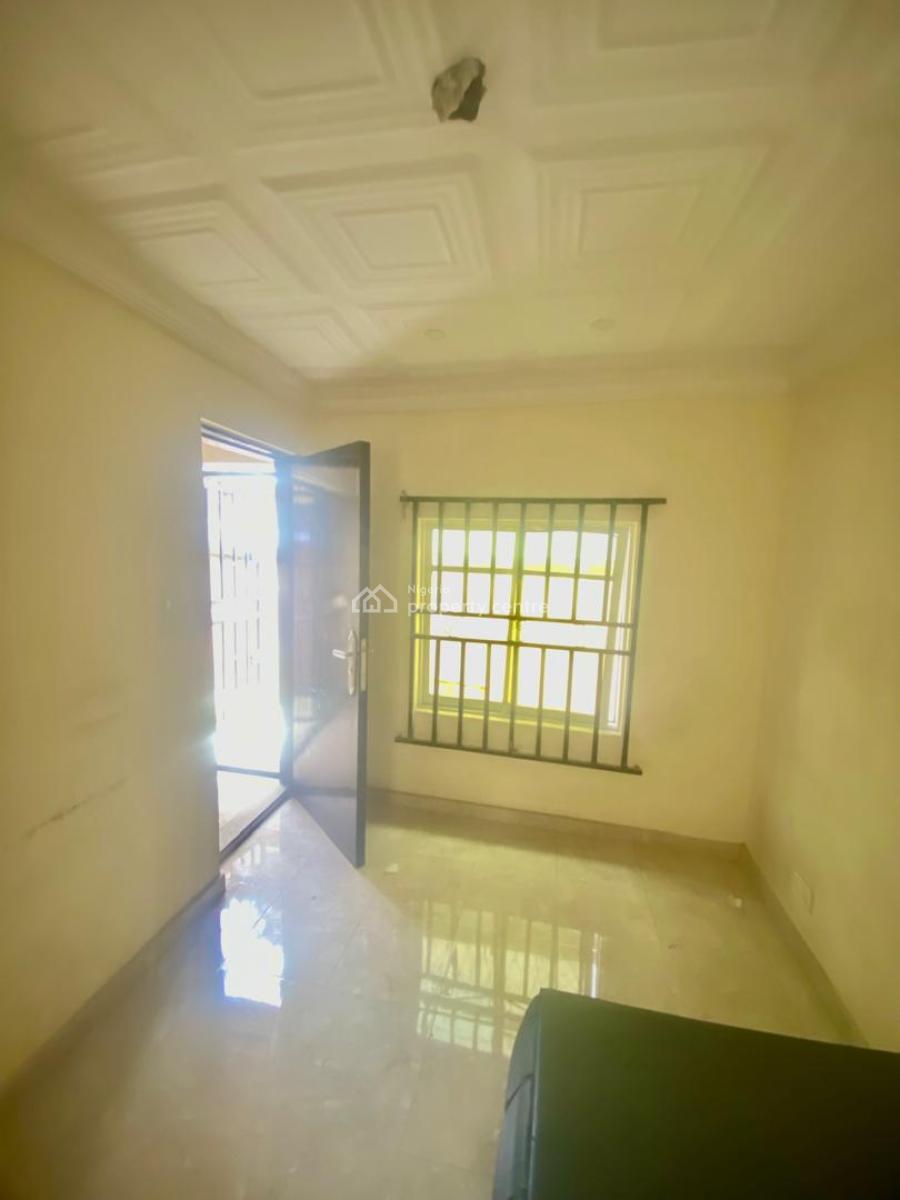 a Mini Flat Bq, Chevy View Estate Chevron, Lekki Phase 2, Lekki, Lagos, Mini Flat (room and Parlour) for Rent