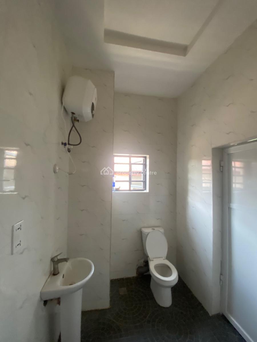 Spacious Two Bedroom Duplex in an Access Control Estat, Sangotedo, Ajah, Lagos, Terraced Duplex for Rent