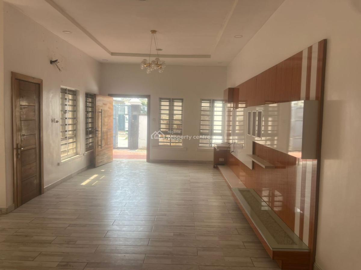 Self Compound 4 Bedroom Semi Detached Duplex with Bq, Osapa, Lekki, Lagos, Semi-detached Duplex for Sale