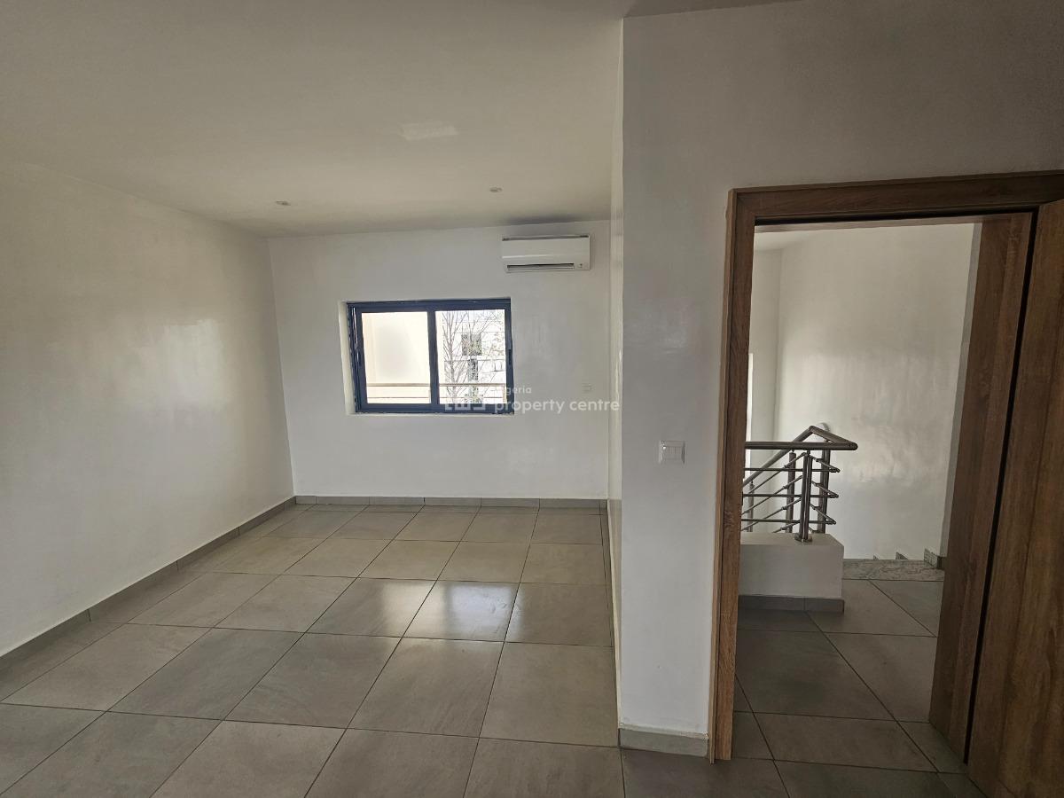 Luxury 4-bedroom Terraces, Beach Resort Estate, Osapa, Lekki, Lagos, Terraced Duplex for Rent