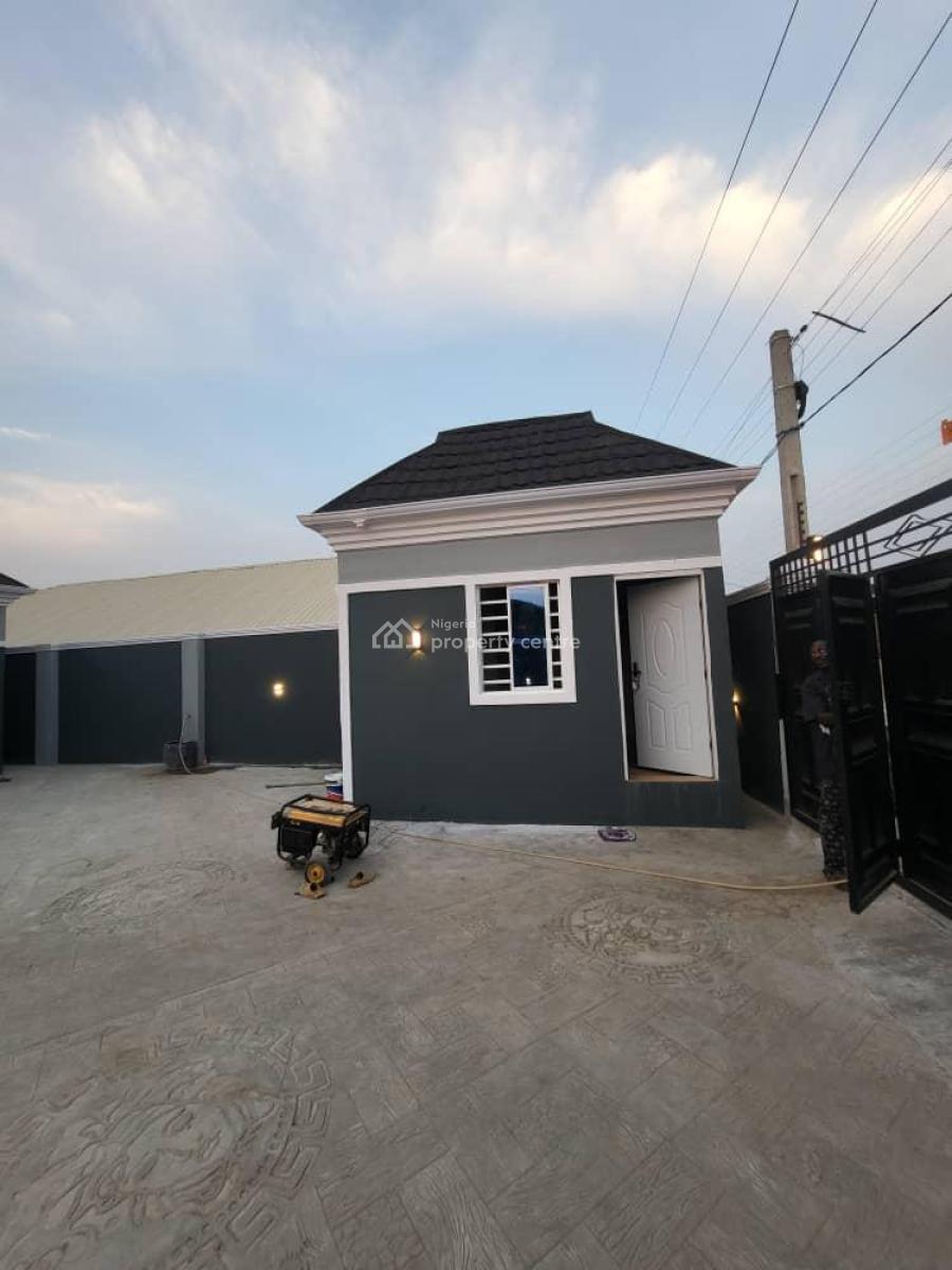 Newly Built 3-bedroom Bungalow + Room Bq & Security Post, Success Estate, Akuru, Elebu, Off Akala Expressway, Oluyole Extension, Ibadan, Oyo, Detached Bungalow for Sale