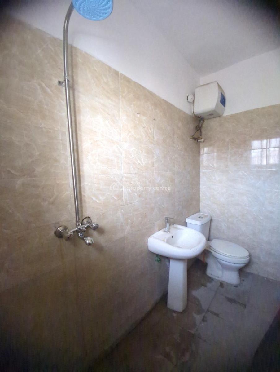2 Bedrooms Apartment, Upstairs, Salem, Ikate, Lekki, Lagos, Flat / Apartment for Rent