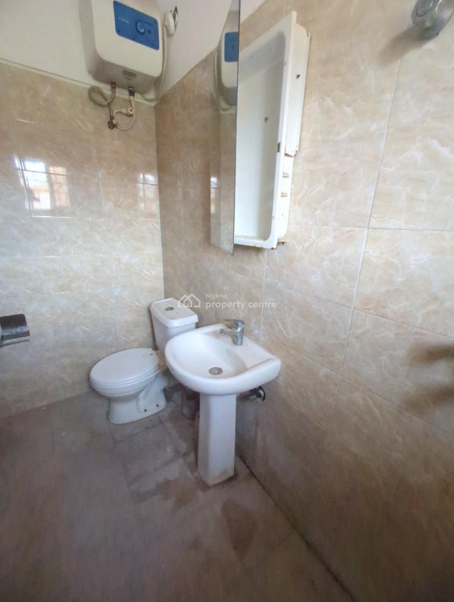 2 Bedrooms Apartment, Upstairs, Salem, Ikate, Lekki, Lagos, Flat / Apartment for Rent